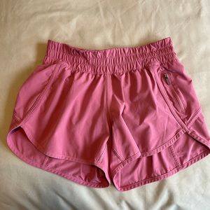 Lululemon tracker shorts